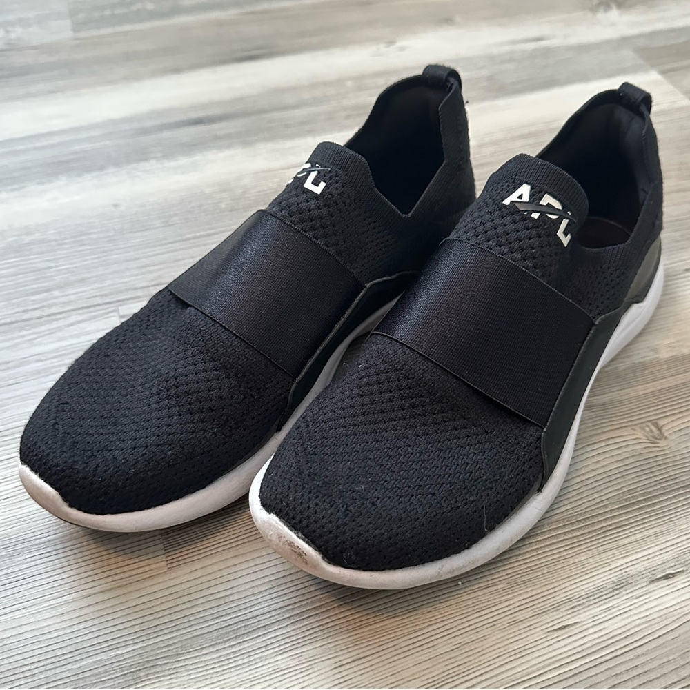 APL Techbloom Bliss black/white size 7.5